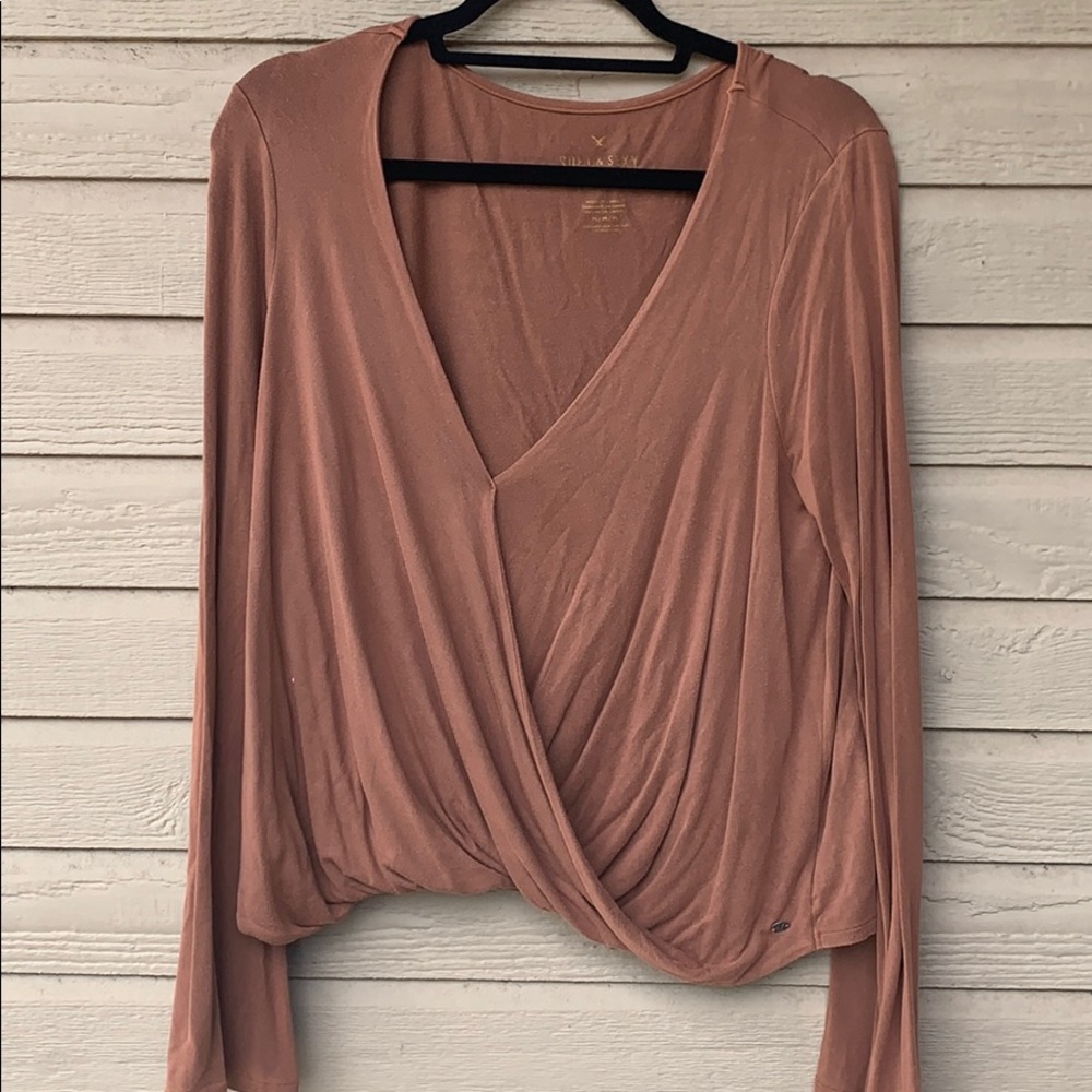 American Eagle Flowy Top